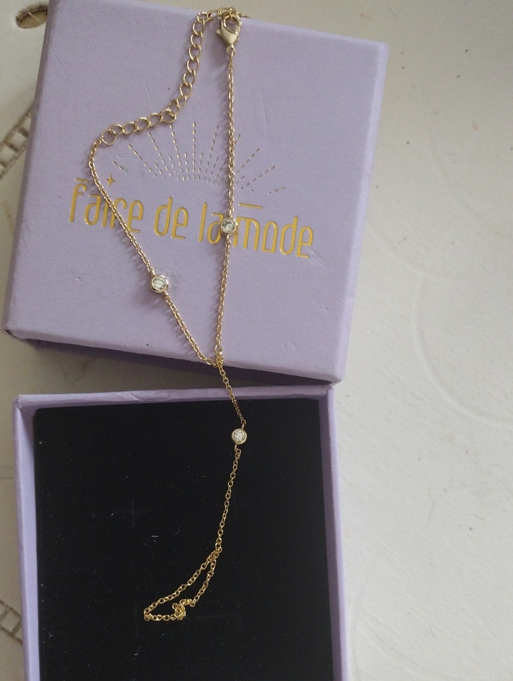Delicate Gold-Tone Bracelet -ring in Gold New